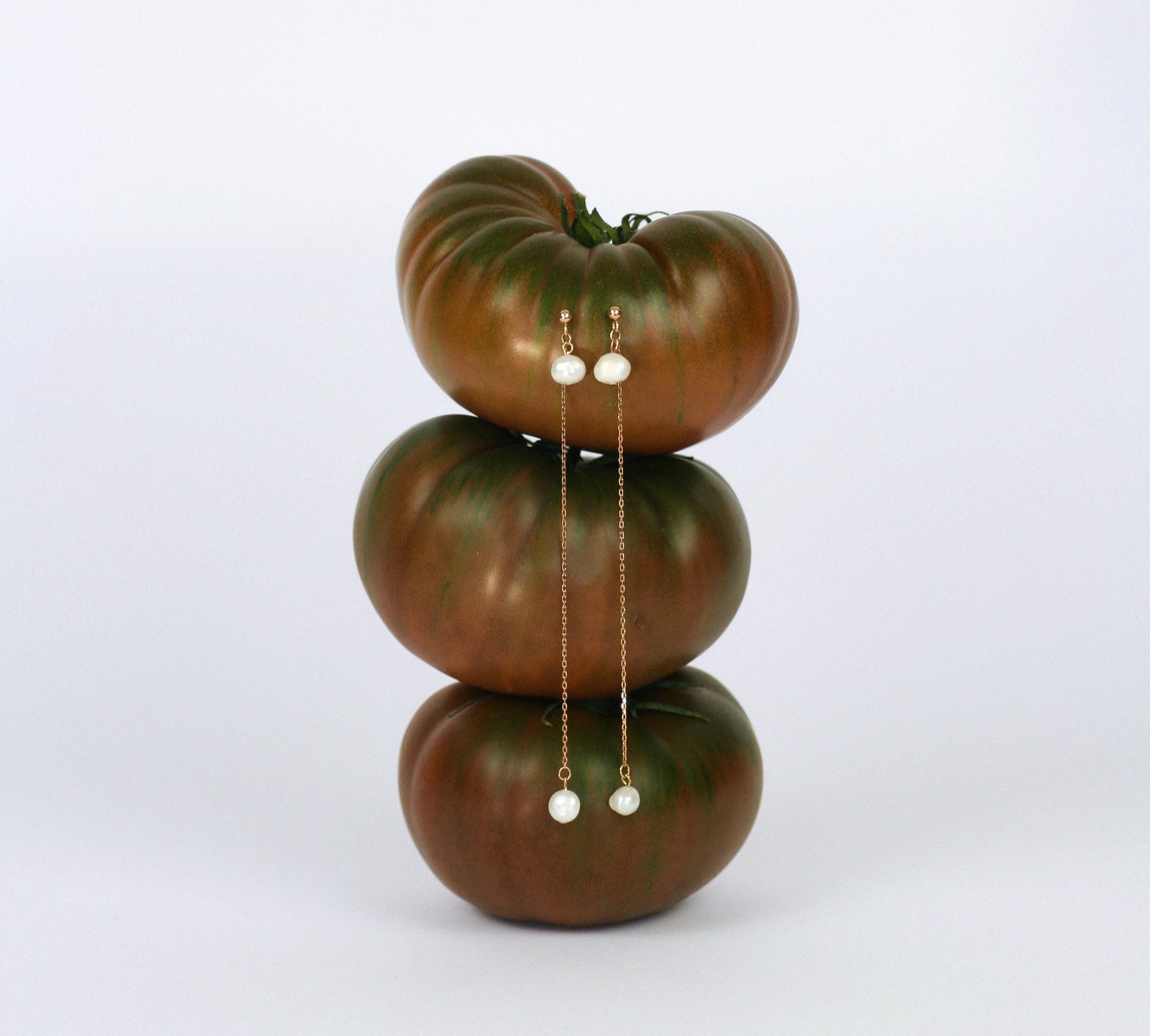 Tomaten mit goldenen Süßwasserperlen GLINT. 